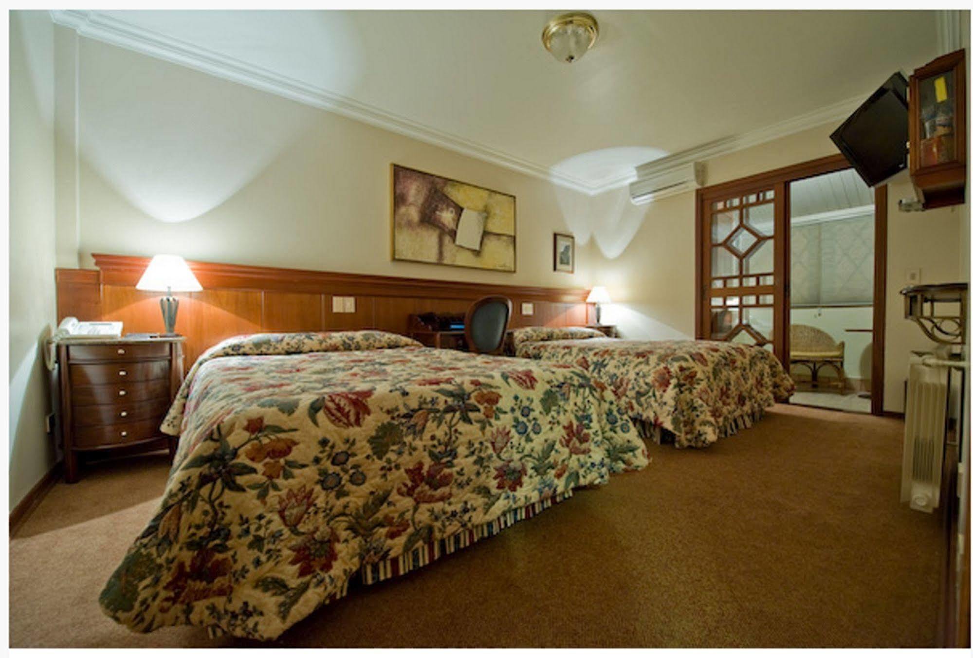 Hotel Frontenac Campos do Jordão Zewnętrze zdjęcie